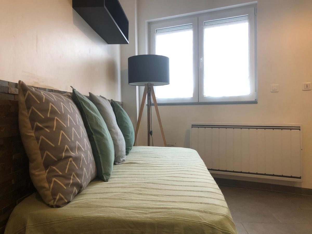 Alloappartmeuble_L'Ecrin Houilles Luaran gambar